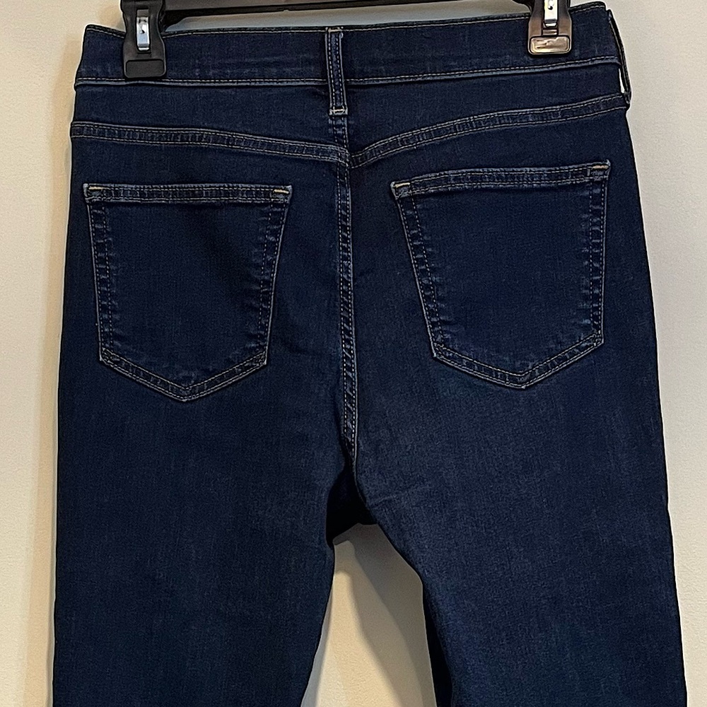 GAP True Skinny Mid Rise Ankle Jeans. Size 10 long. - Picture 6 of 7